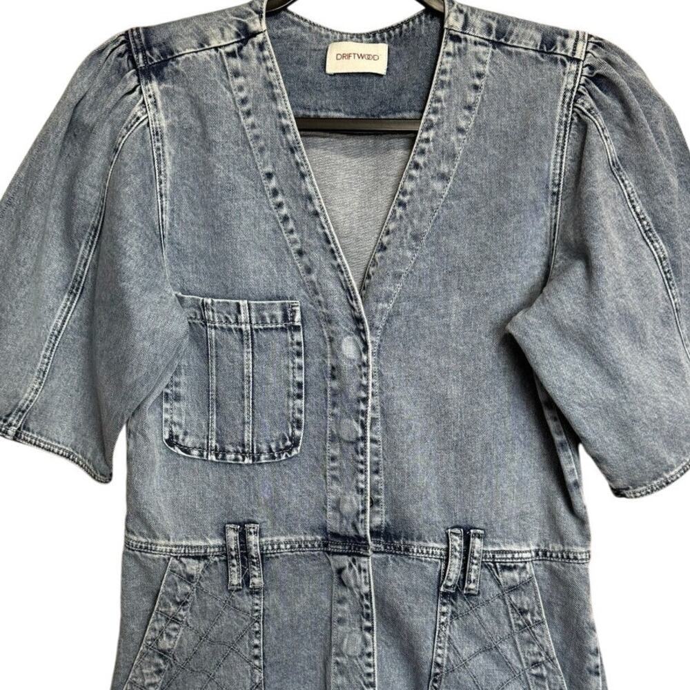 Driftwood Quilted Romper Belted Waist Denim Acid Wash Size Small NEW - Picture 4 of 11